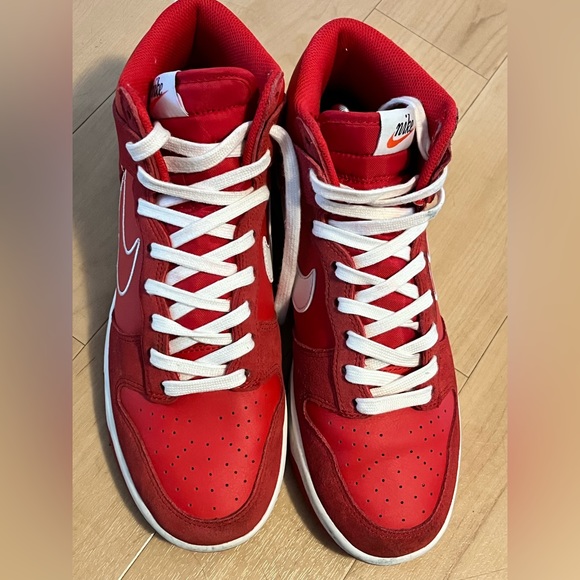 NIKE DUNK HIGH SE FIRST USE Size 9 - Picture 4 of 16